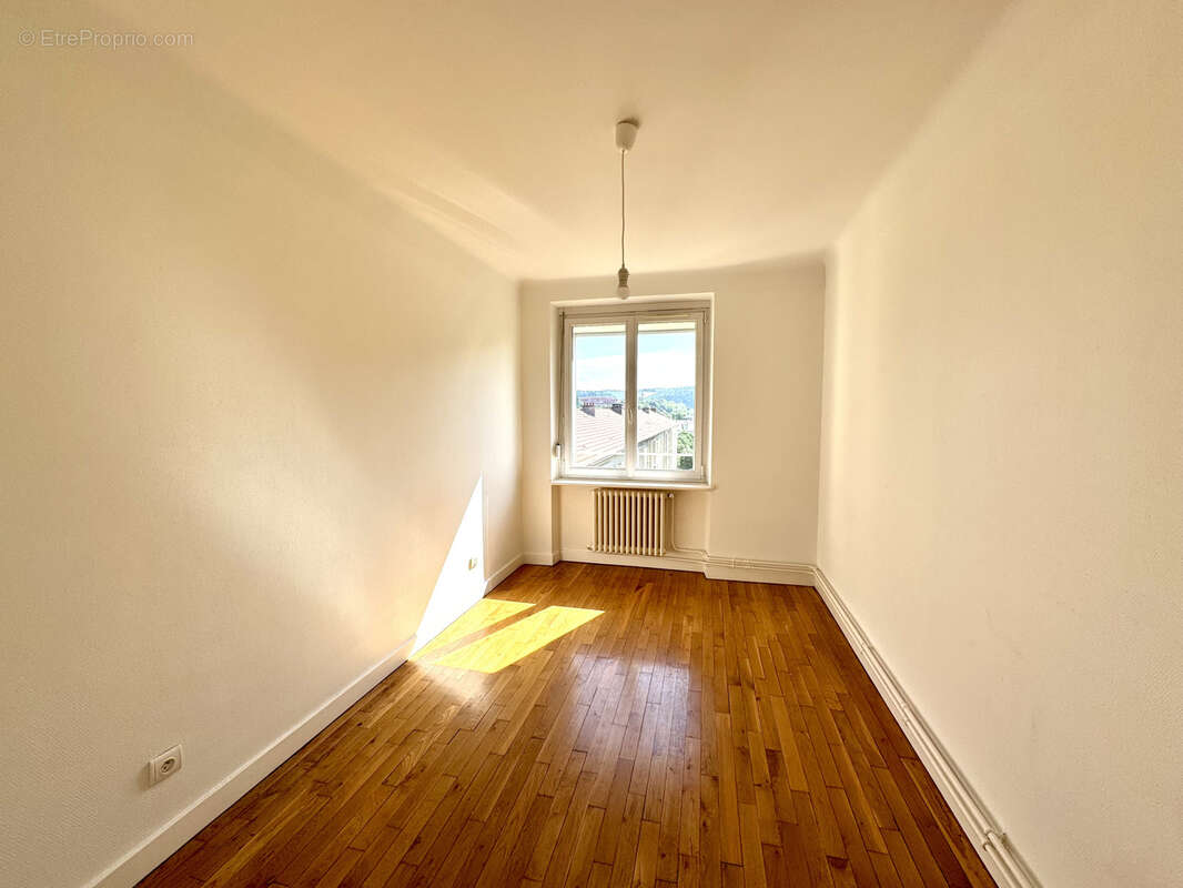 Appartement à JOEUF