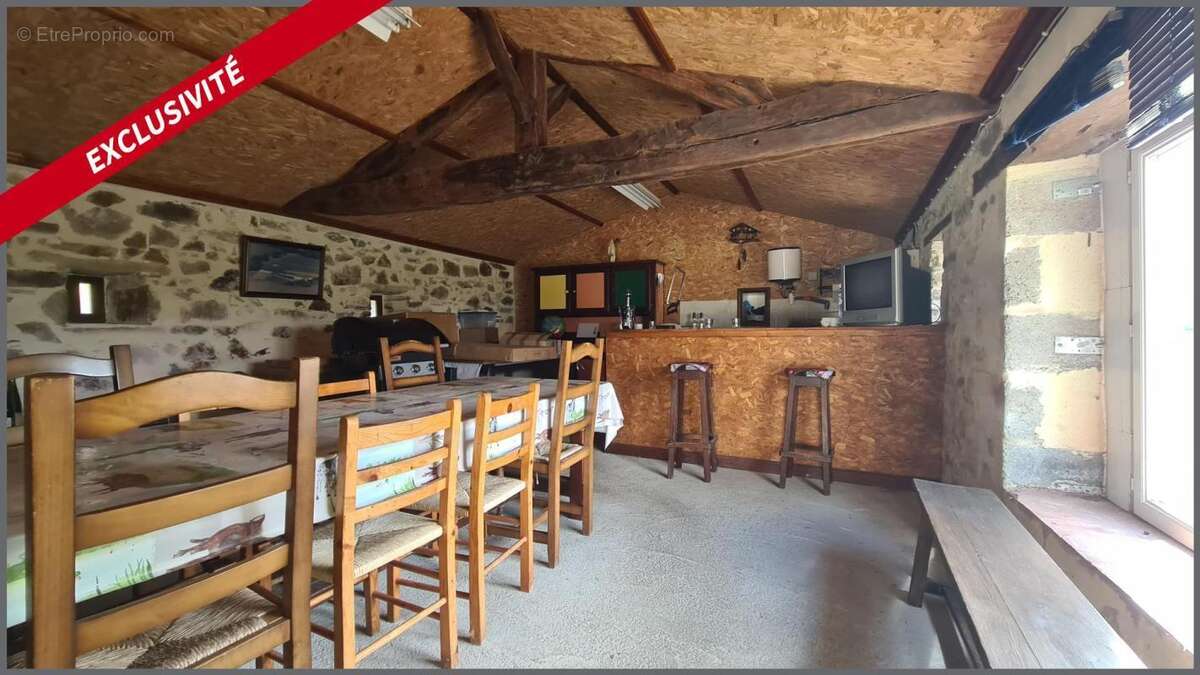 Cadre de nature avec un etang, salle de reception, dépendance - photo 16