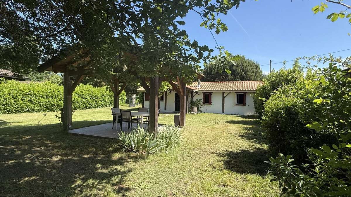 Maison à SORE