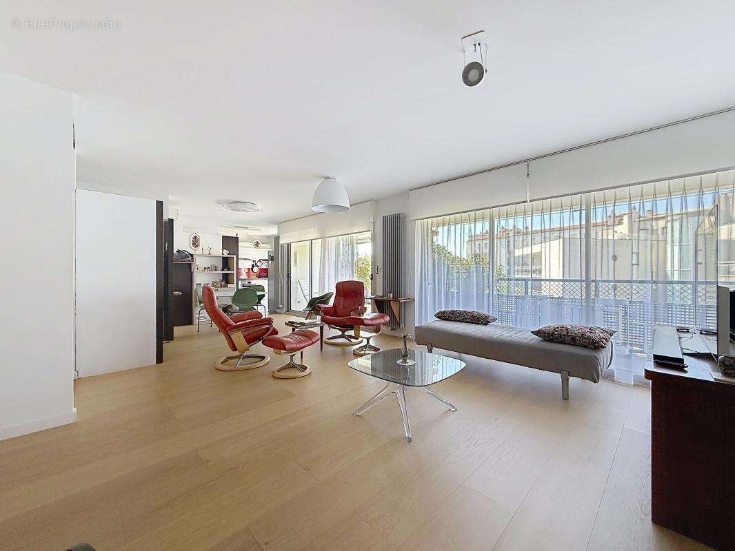 La genette – dernier étage – terrasse 38 m² plein sud - photo 3