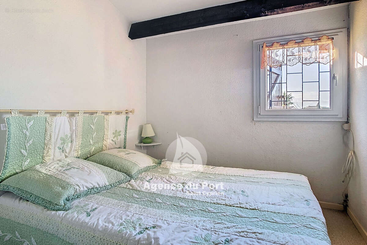 Maison à SAINT-CYPRIEN