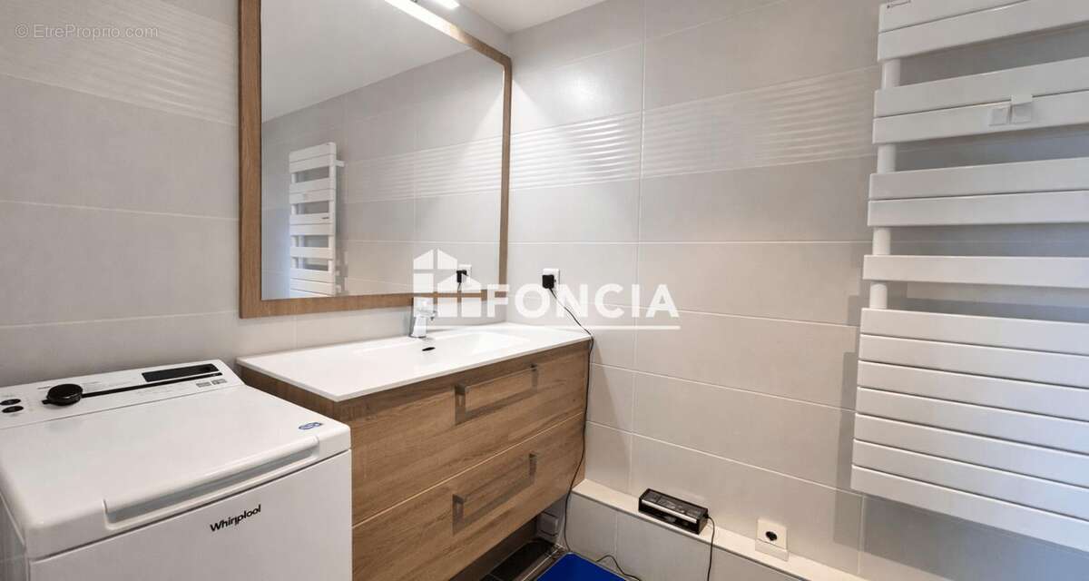 Appartement à MONTROUGE
