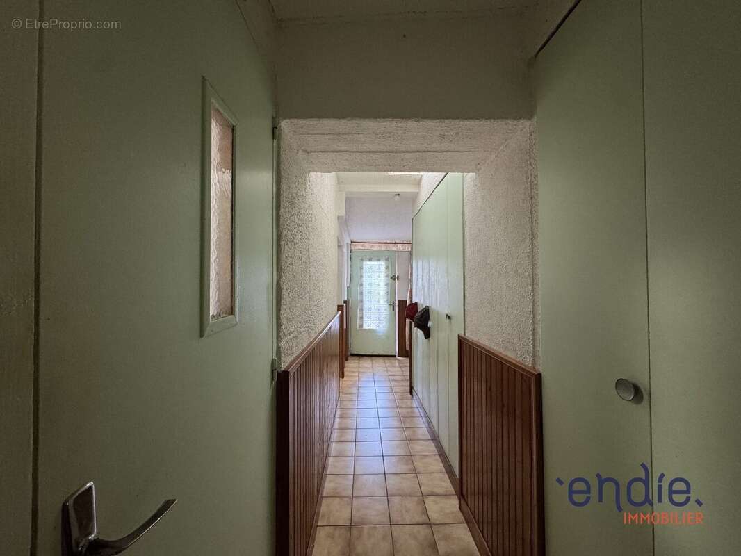 Maison à CLINCHAMPS-SUR-ORNE