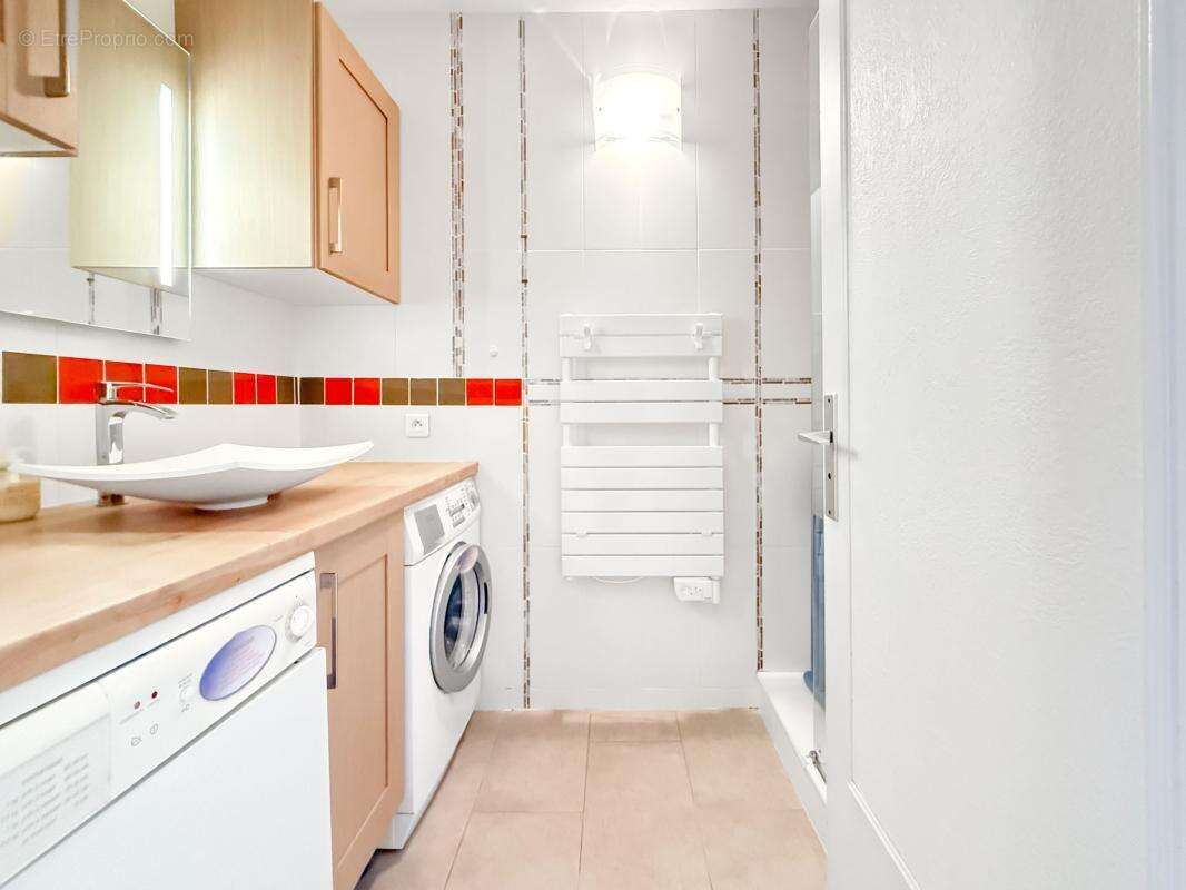 Appartement à VENCE