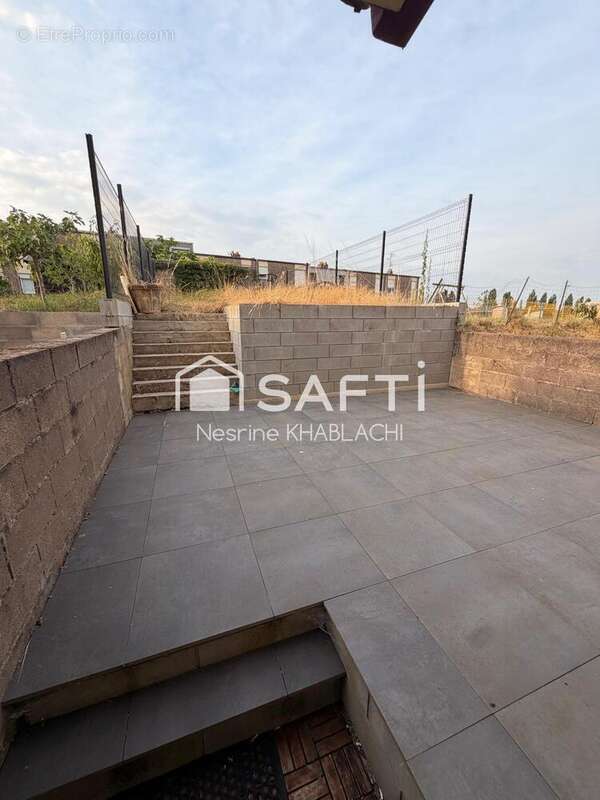 Maison 105 m² à Mont-Saint-Martin  - photo 3