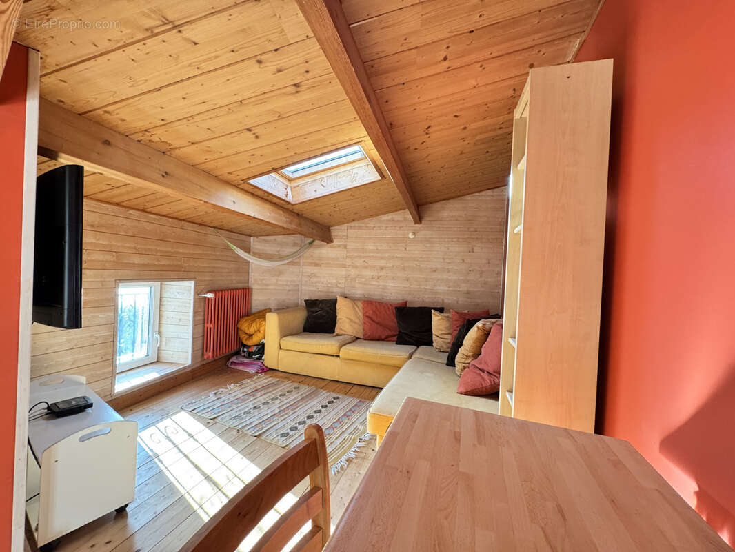 Maison à BARBEZIEUX-SAINT-HILAIRE