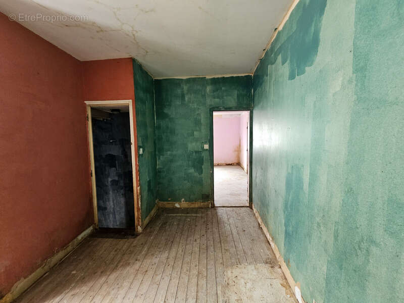 Maison à GOND-PONTOUVRE