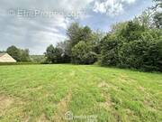 Joli terrain à bâtir - Terrain à MERLIEUX-ET-FOUQUEROLLES