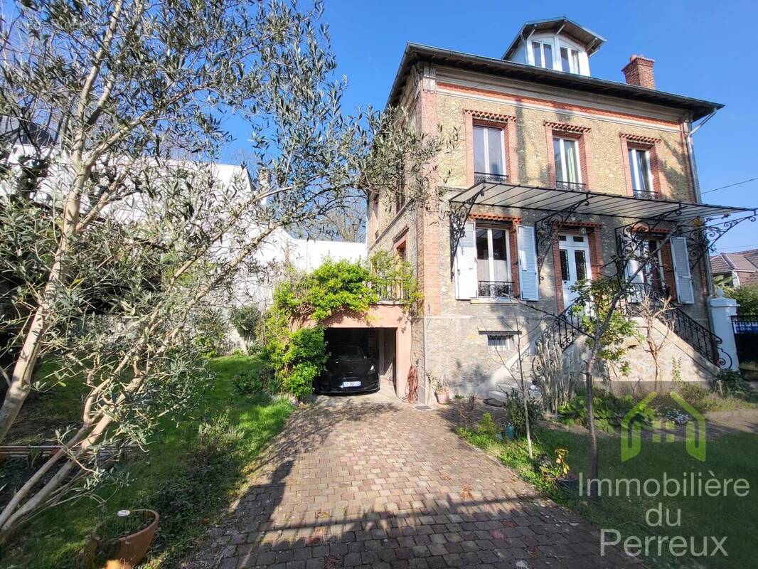 Maison à NEUILLY-PLAISANCE
