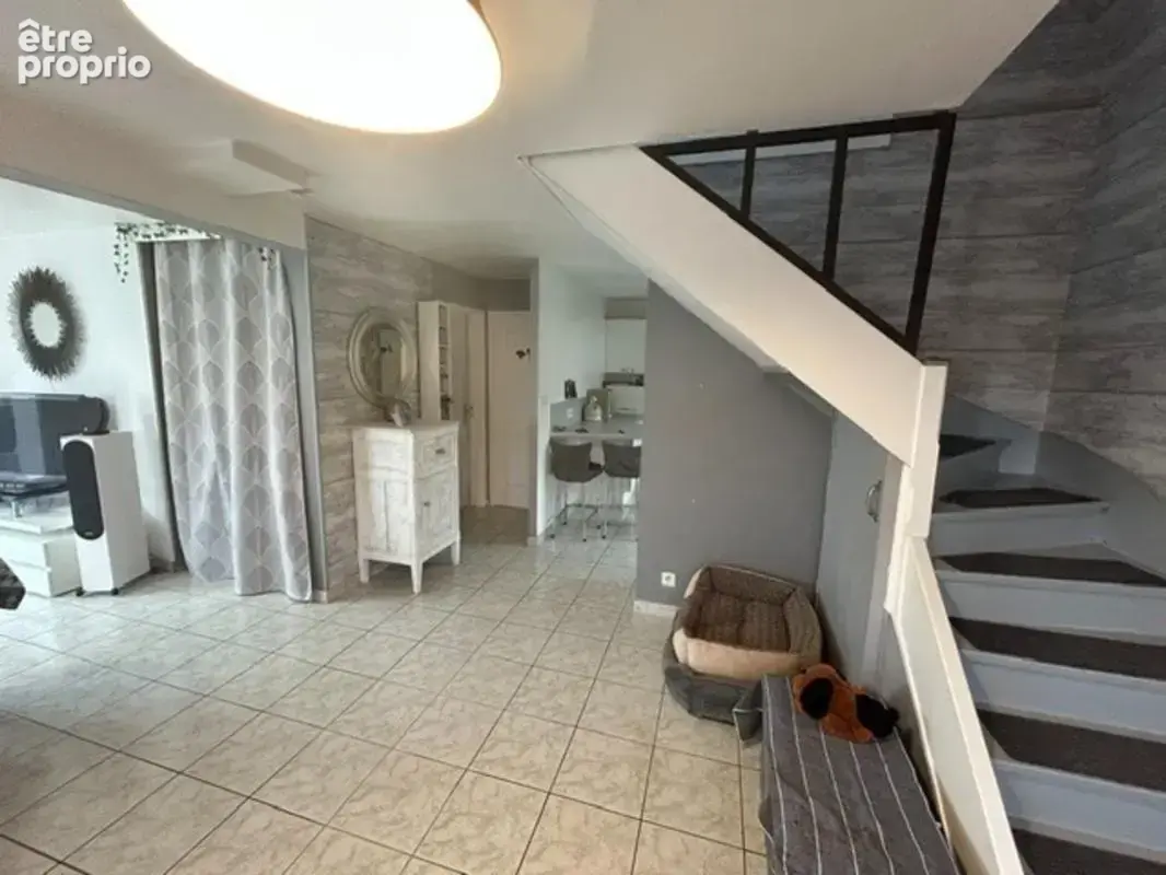 Maison Familiale 4 CH  100m²  en impasse- proche commerces  LE POULFANC SENE (56) - photo 9