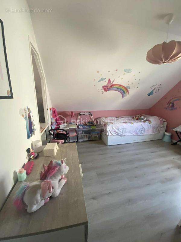 Maison à OSTRICOURT