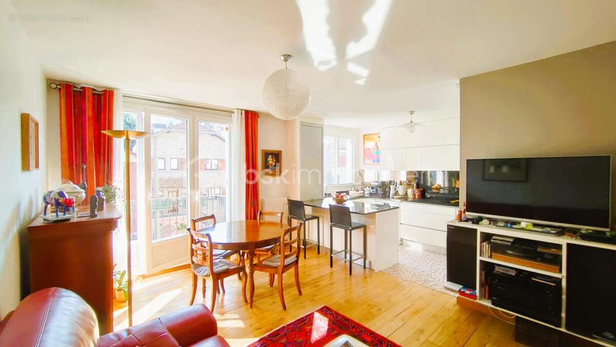 Appartement à NOISY-LE-SEC