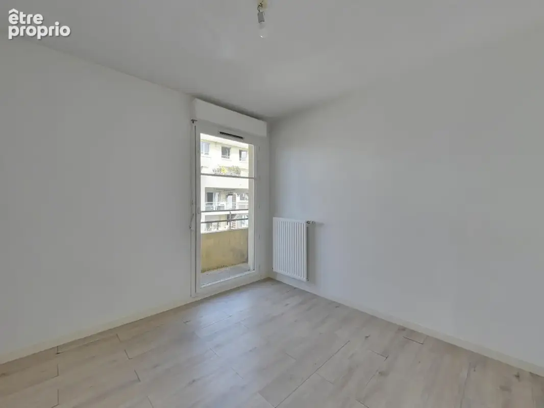 Vaste 4 pièces + cuisine de 82m2 traversant en étage élevé grenoble vigny-musset le panorama - photo 10