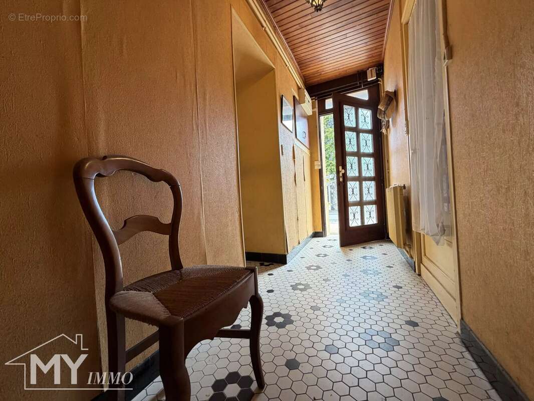 St pey de castets : maison de bourg - photo 2