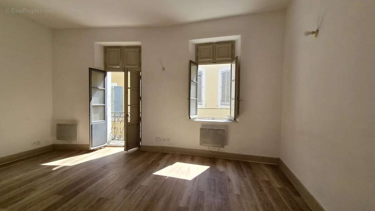 Appartement 3 pièces en centre-ville - photo 3