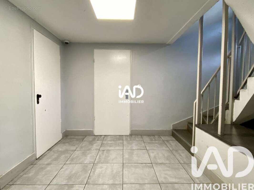 Photo 7 - Appartement à LIVRY-GARGAN