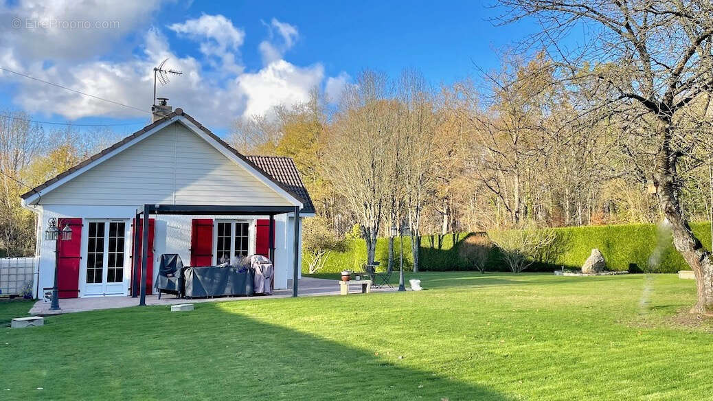 Maison à LE FIDELAIRE