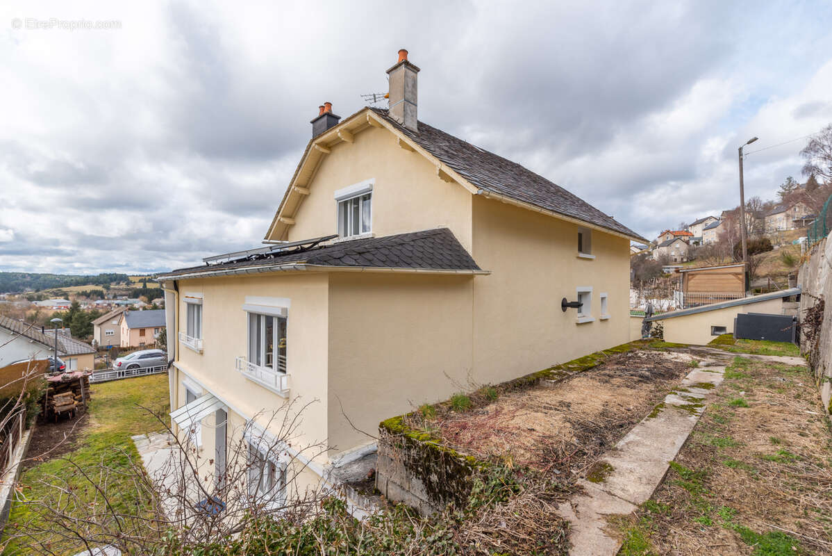 Maison à SAINT-ALBAN-SUR-LIMAGNOLE