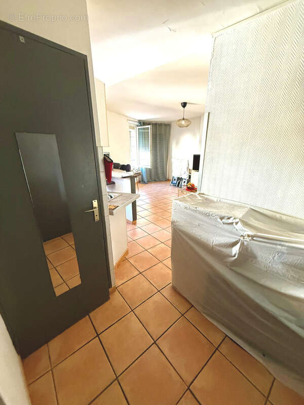 Appartement à MARSEILLE-9E