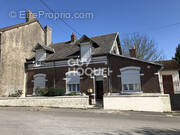 Maison à COMBLES