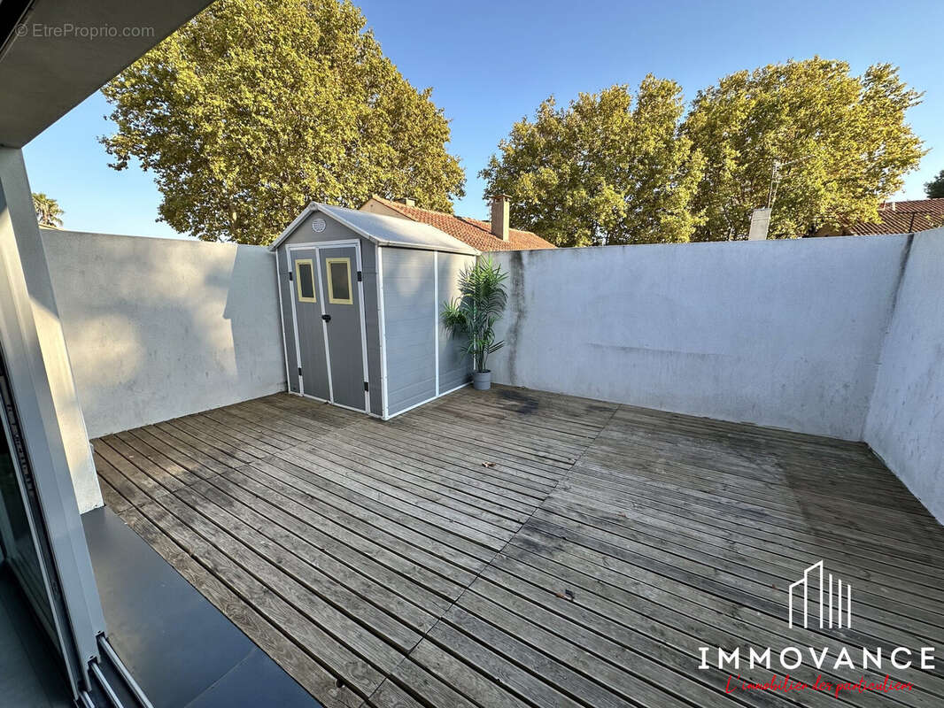 Appartement à LATTES