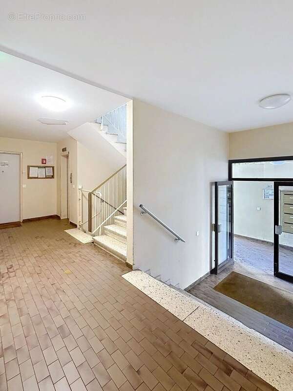 Appartement à ROSNY-SOUS-BOIS