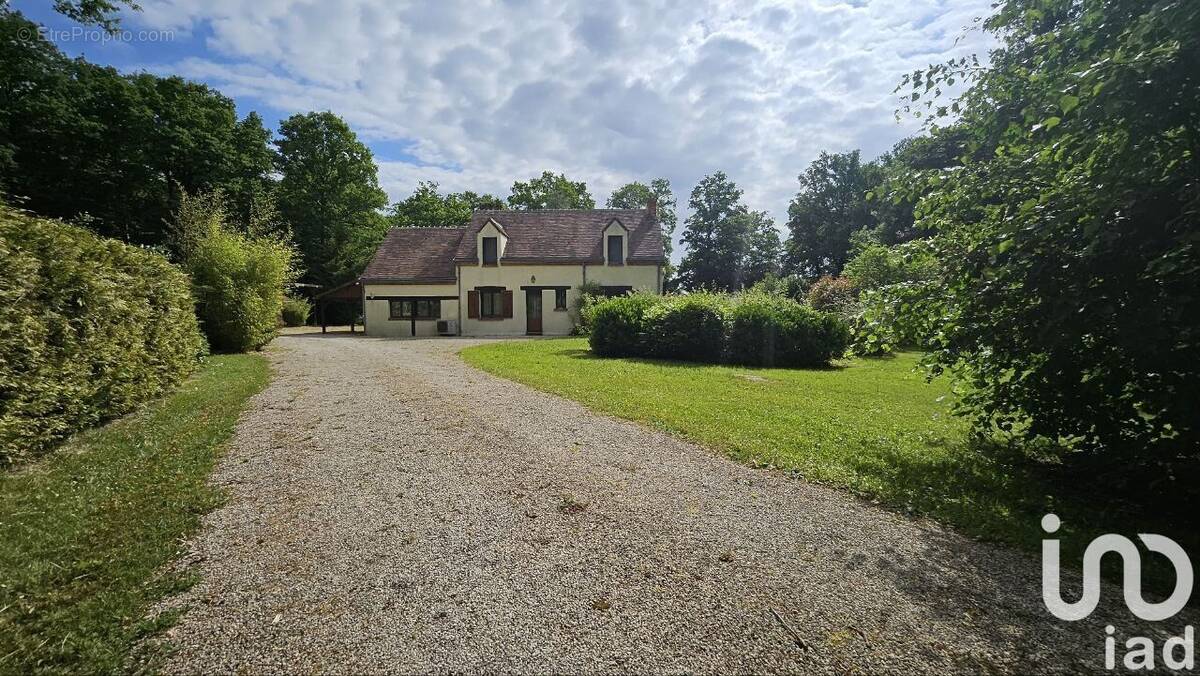 Photo 1 - Maison à HUISSEAU-SUR-MAUVES