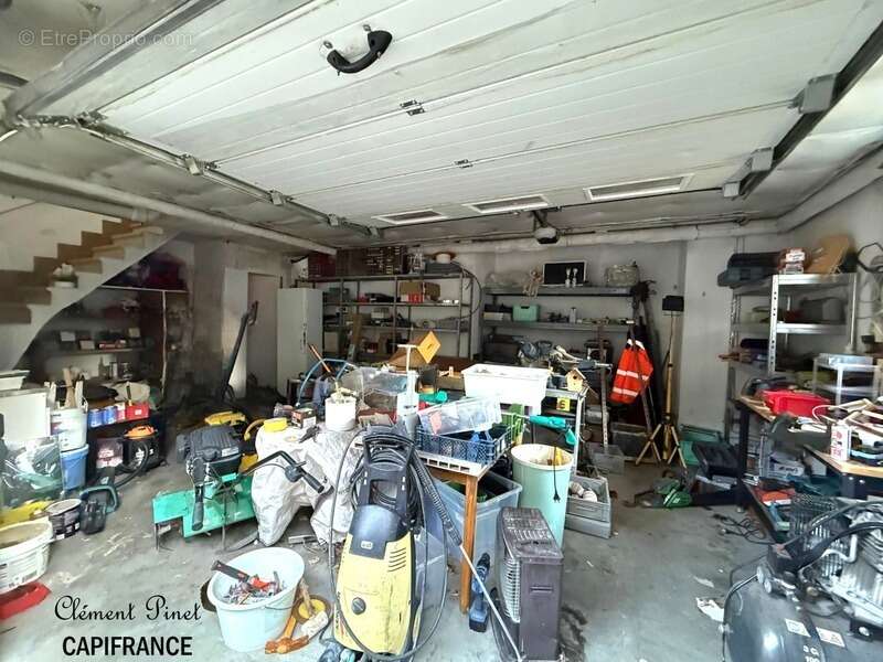 Maison avec fort potentiel à Gap Sud – 156 m², jardin, garage et vue dégagée - photo 20