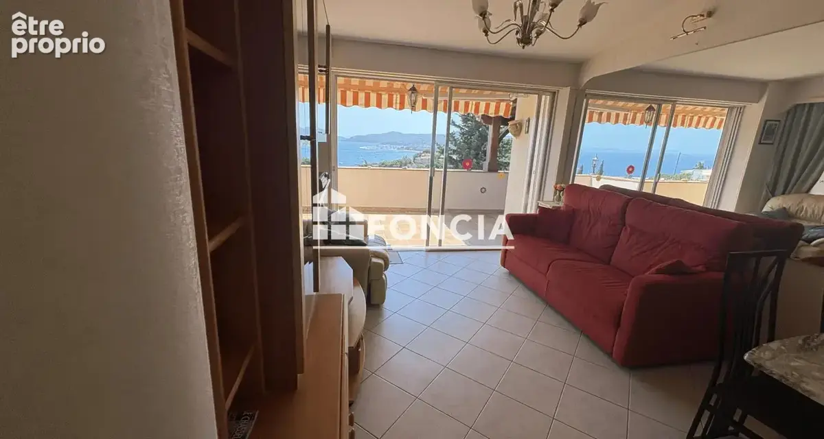 Appartement à LE LAVANDOU