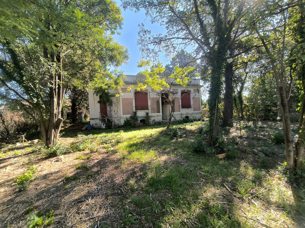 Maison à SAINT-GENIES-DE-MALGOIRES