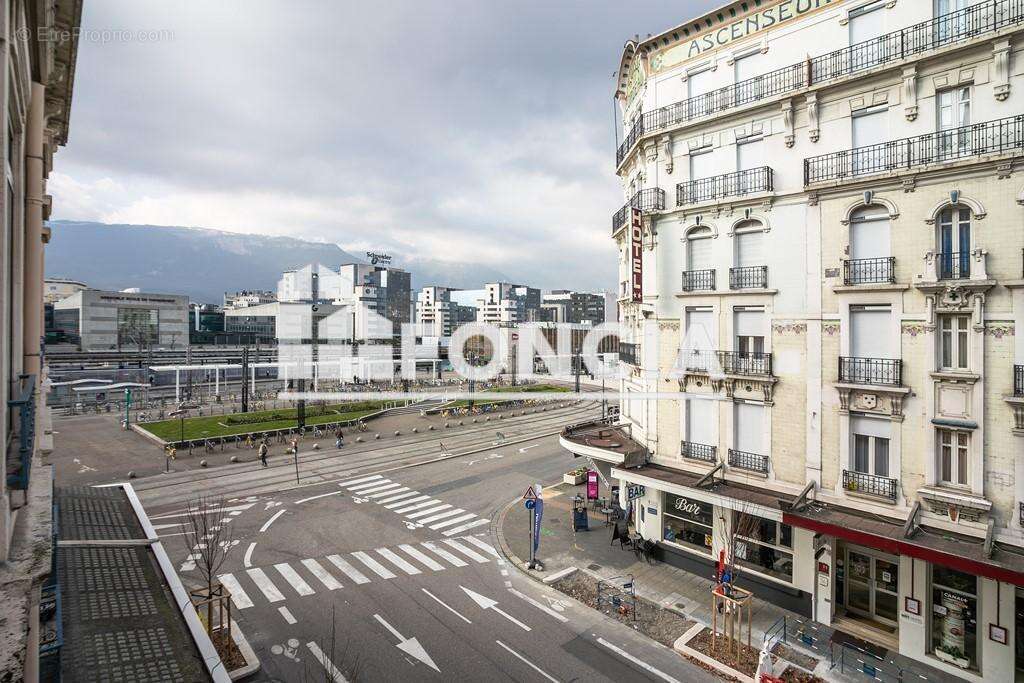 Vente - Appartement en résidence services - Studio - 15,85 m² - - photo 3