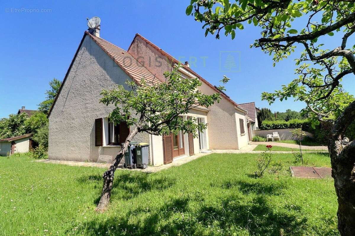 Maison à BIEVRES