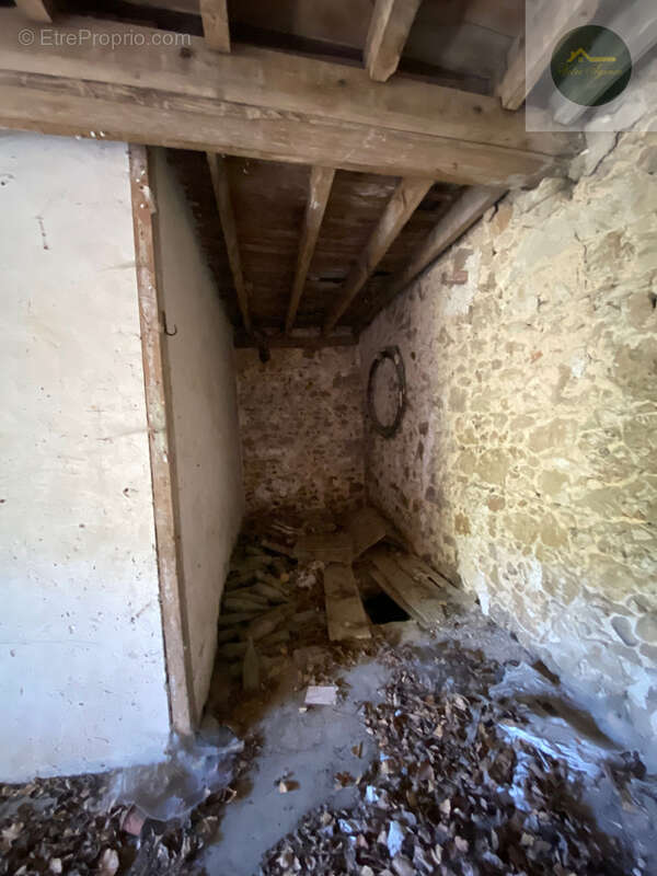 Maison à CHEROY
