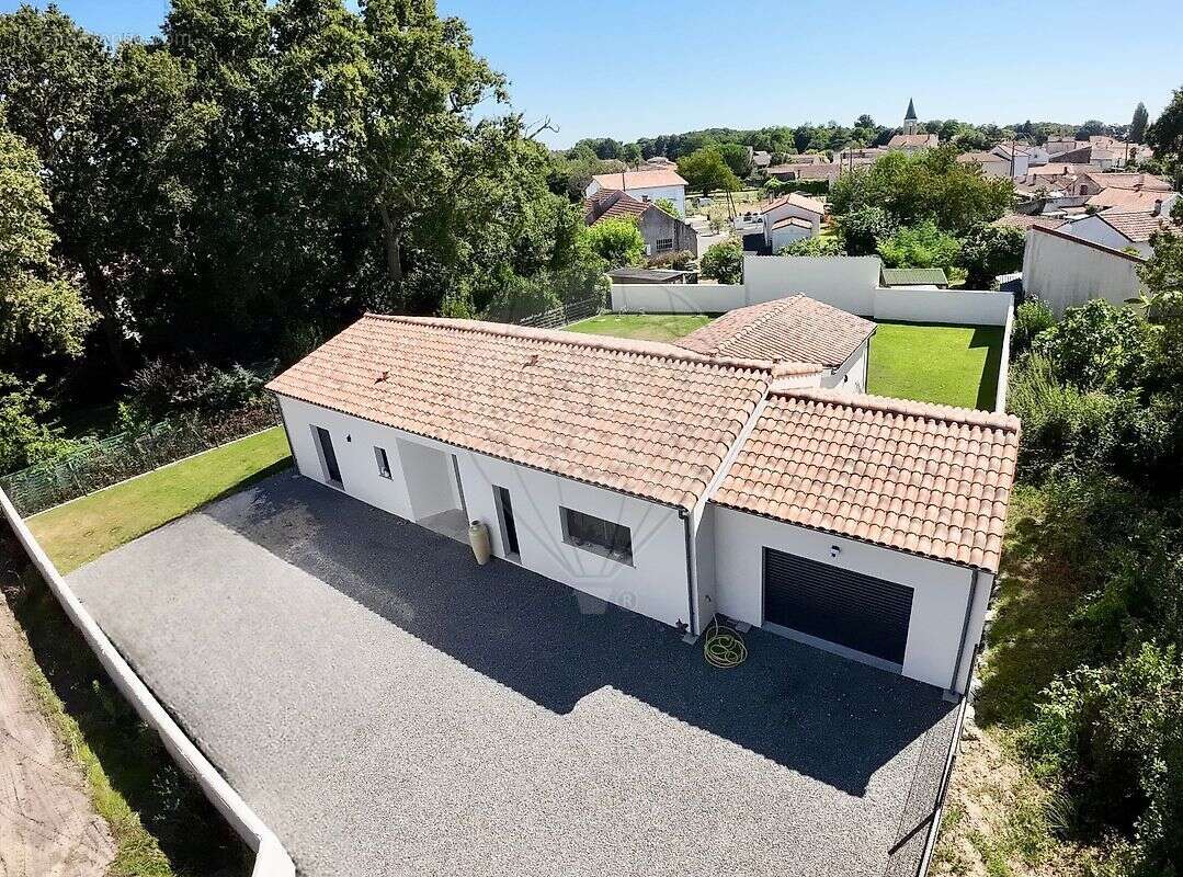 Maison à ETAULES