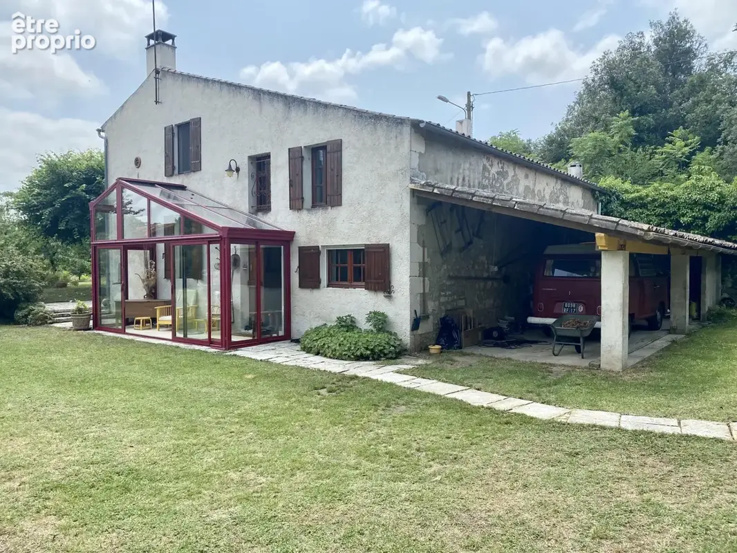 Dpt Charente Maritime (17), à vendre BORDS  2 maisons - photo 11