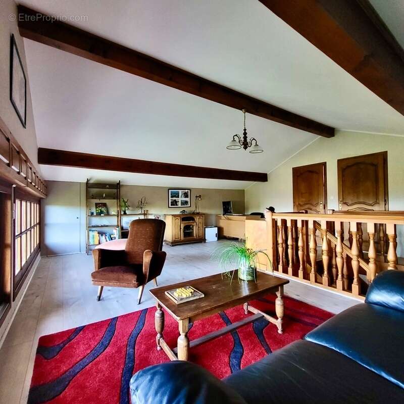 Maison à SAINT-PAUL-EN-CHABLAIS