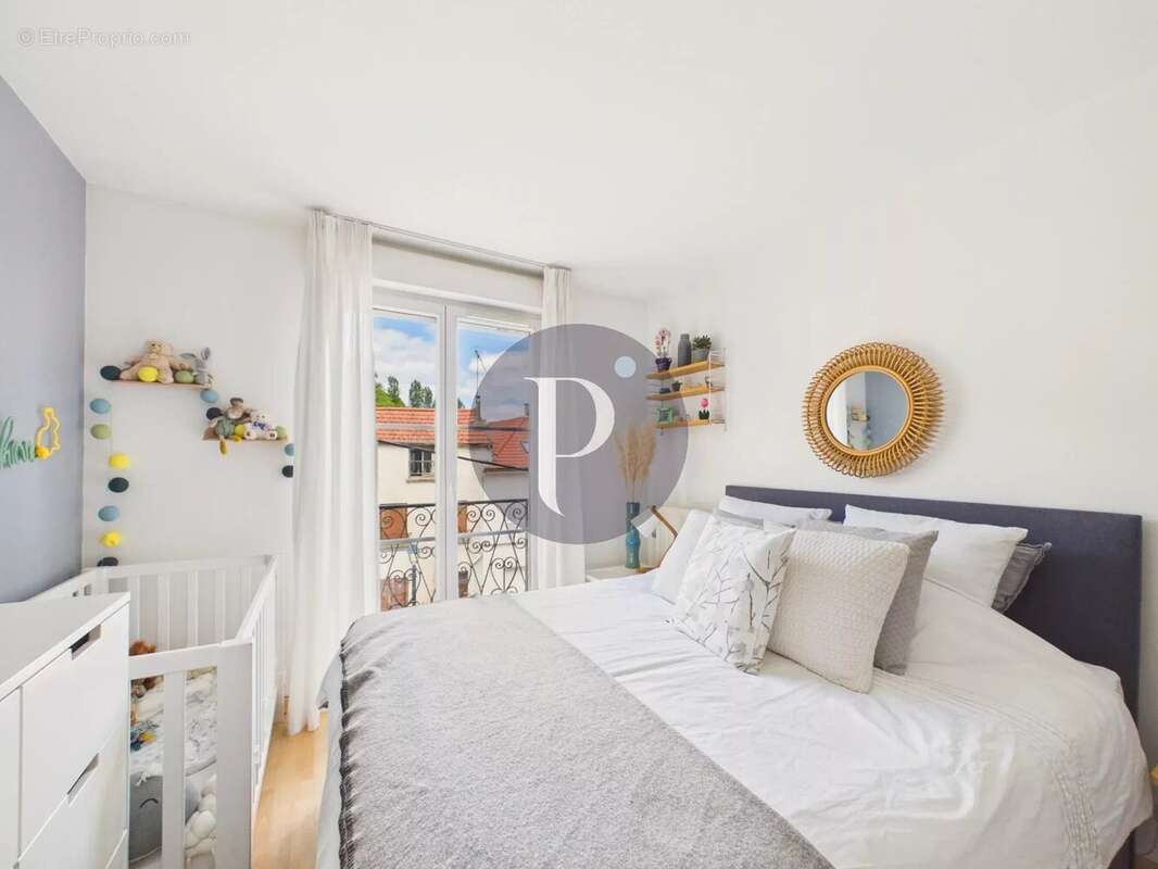 Appartement à LE PLESSIS-ROBINSON