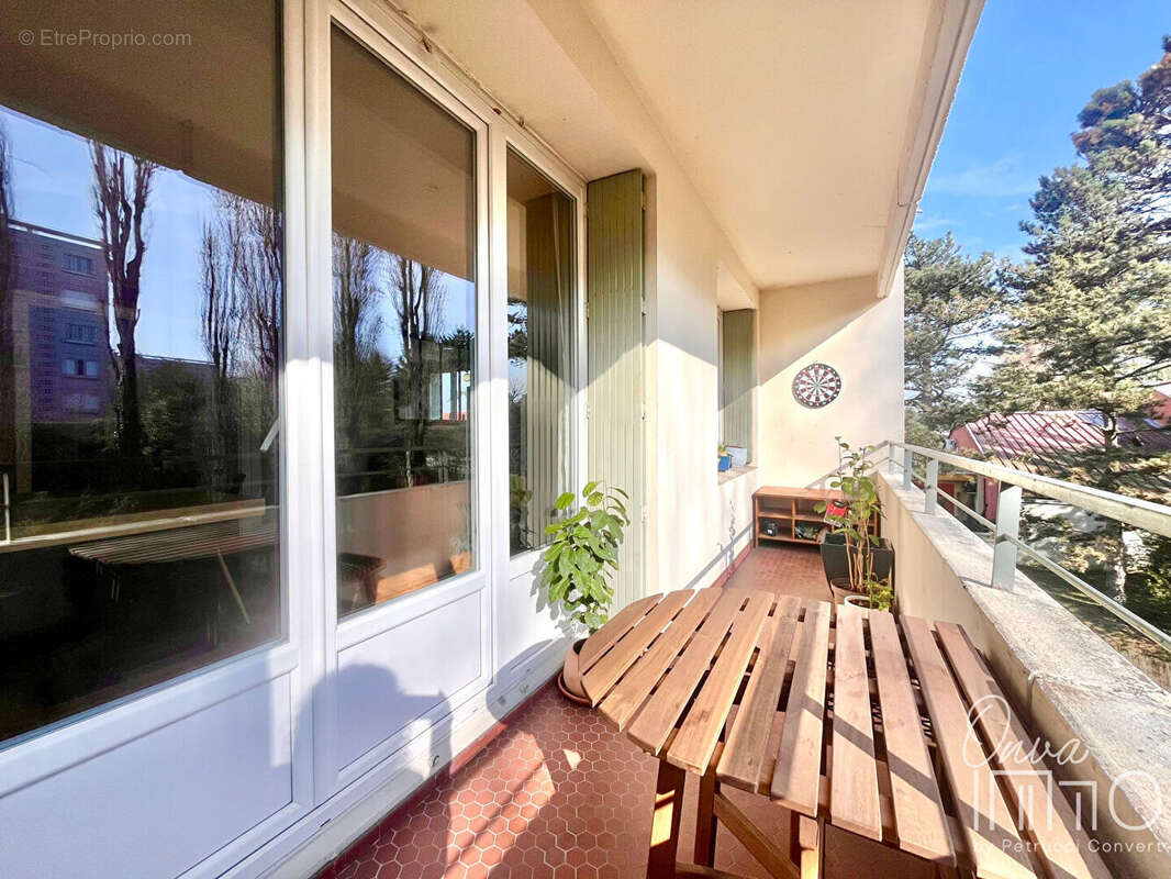 Appartement à FONTAINES-SUR-SAONE