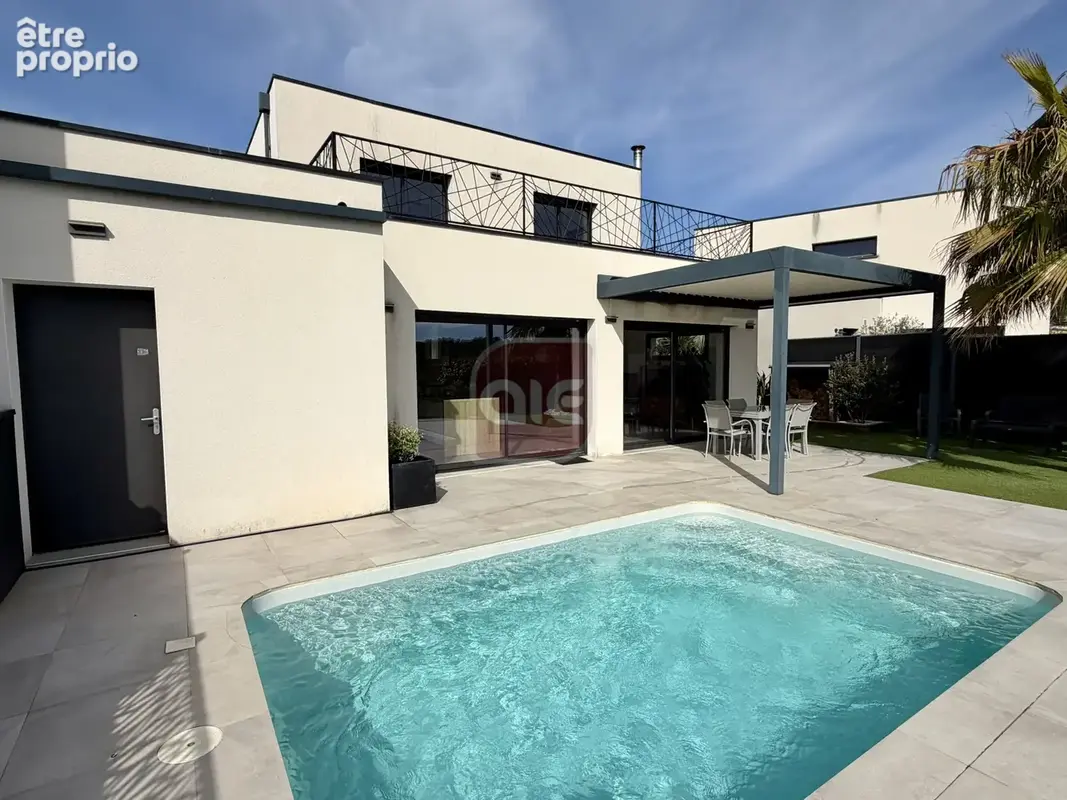 EXCLUSIVITÉ A.I.E. !! Superbe villa T4 récente avec vue dégagée. - photo 11