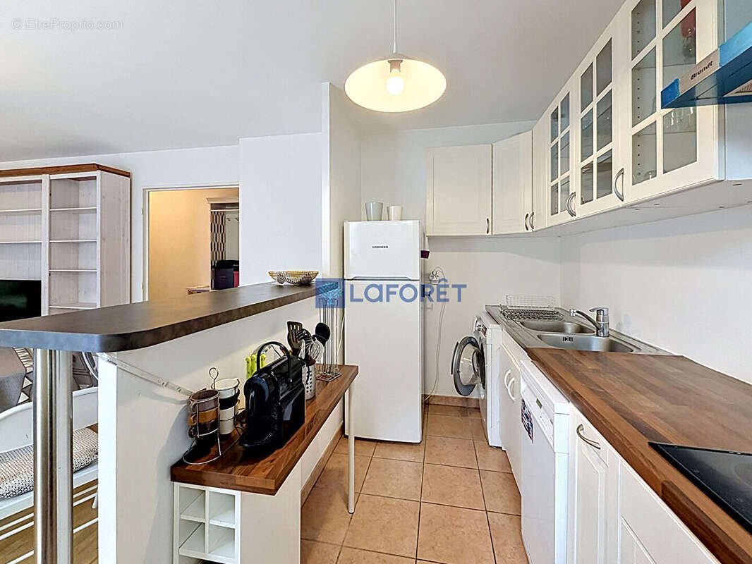 Appartement à SURESNES