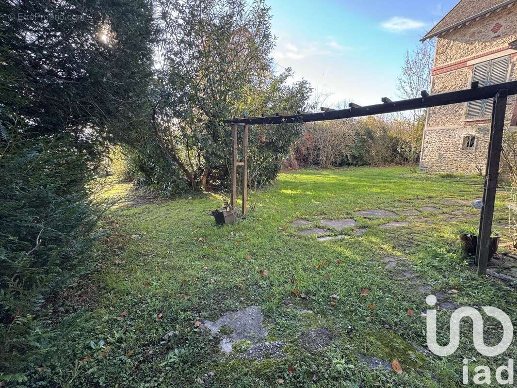 Maison 220 m² à Mouroux  - photo 6