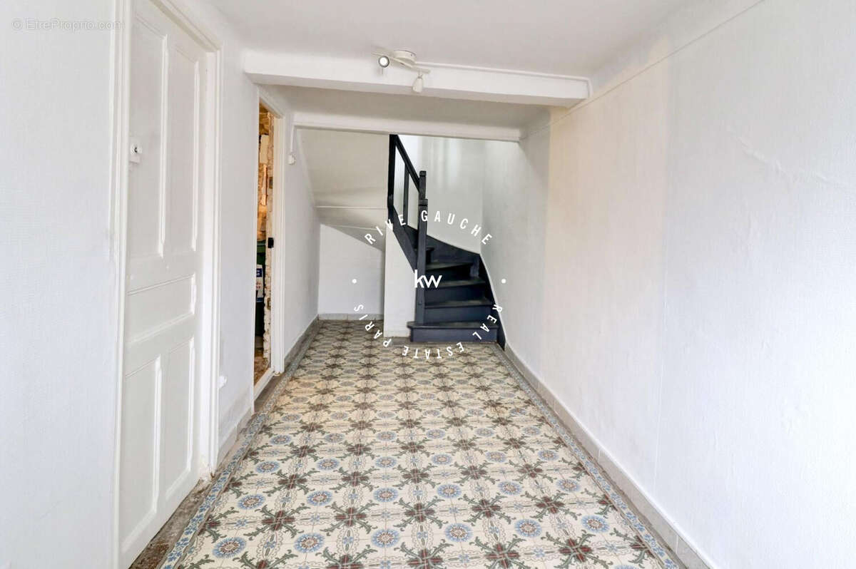 Entrée rez de Chaussée - Maison à CLAMART
