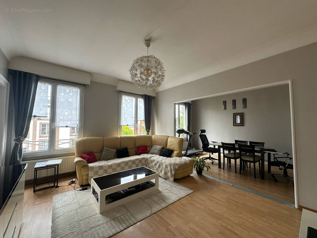 À VENDRE   Appartement T3 en hyper-centre de Valenciennes - photo 2