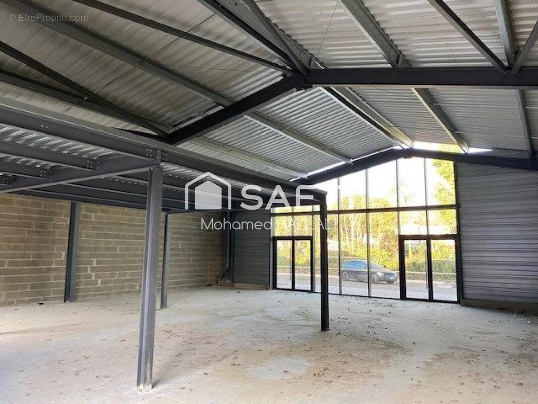 Photo 1 - Commerce à LA TESTE-DE-BUCH