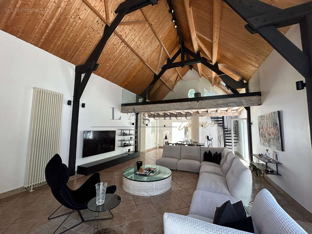 Maison Lamorlaye Le LYS 300m² - photo 16