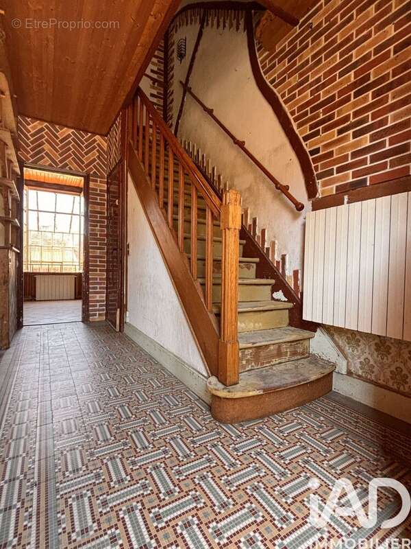 Photo 3 - Maison à ROMILLY-SUR-SEINE