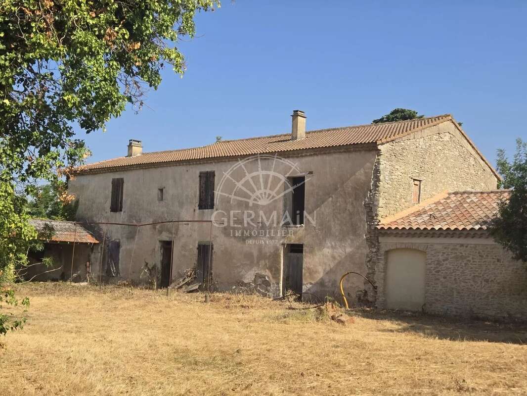 Mas à rénover - L'Isle sur la Sorgue - photo 6
