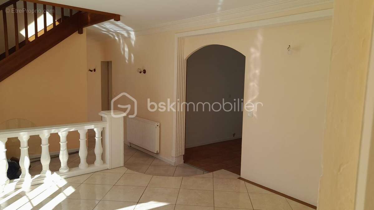 Maison à LA CROIX-EN-TOURAINE