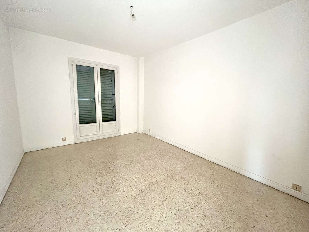 Appartement à PEYMEINADE