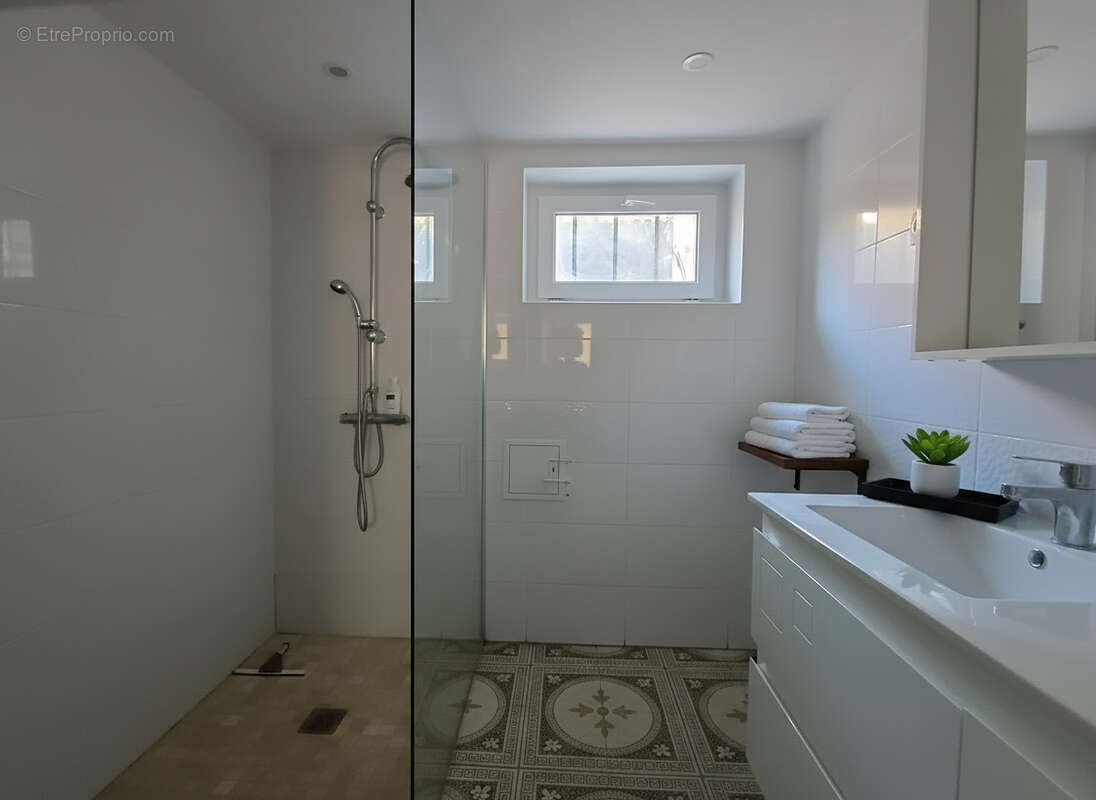 Maison à MONTMORENCY